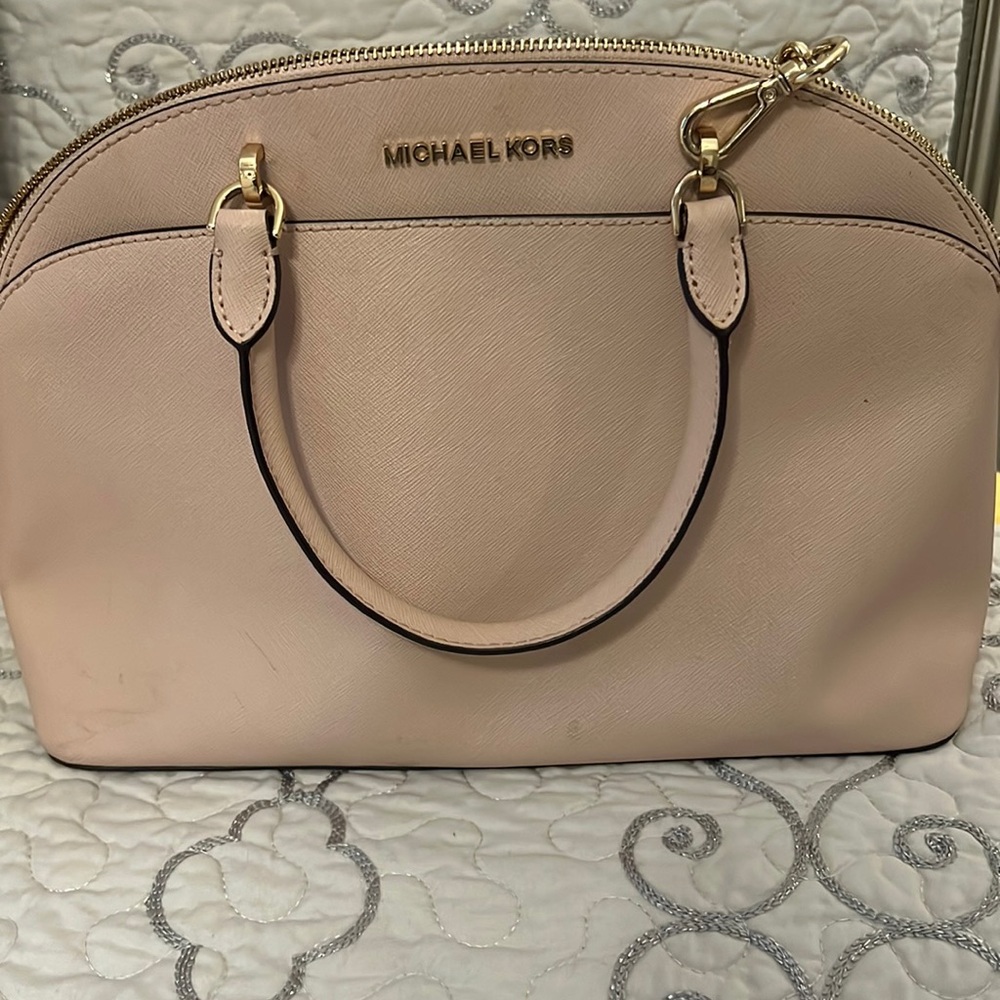 Michael Kors Satchel with removable strap